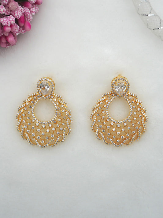 WHITE VIBHA ZIRCONIA EARRINGS