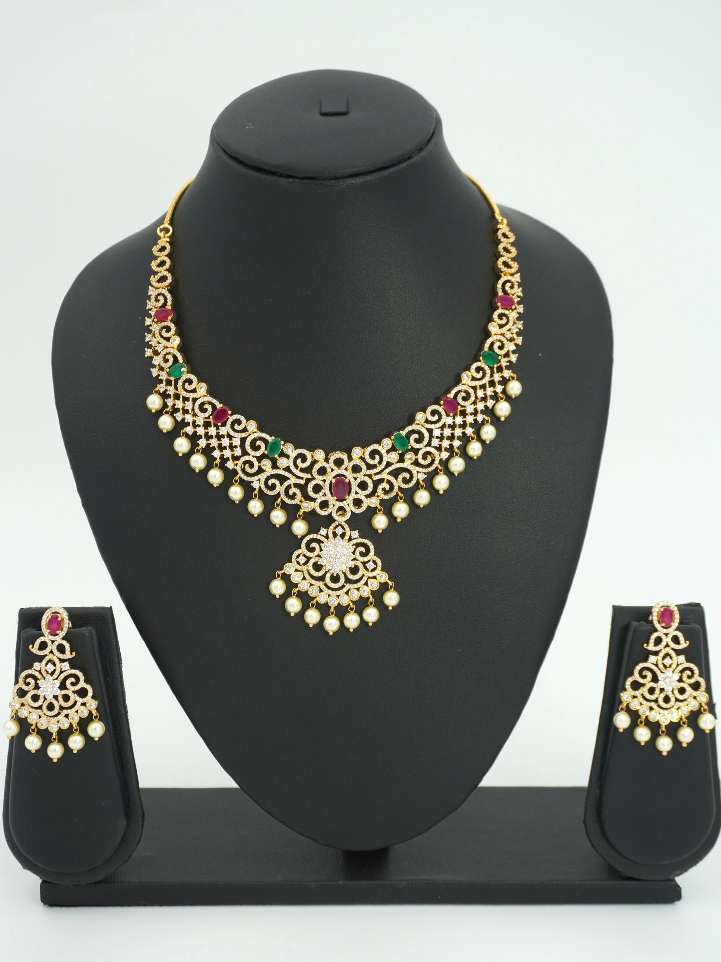 MULTICOLOR LAVANYA NECKLACE SET