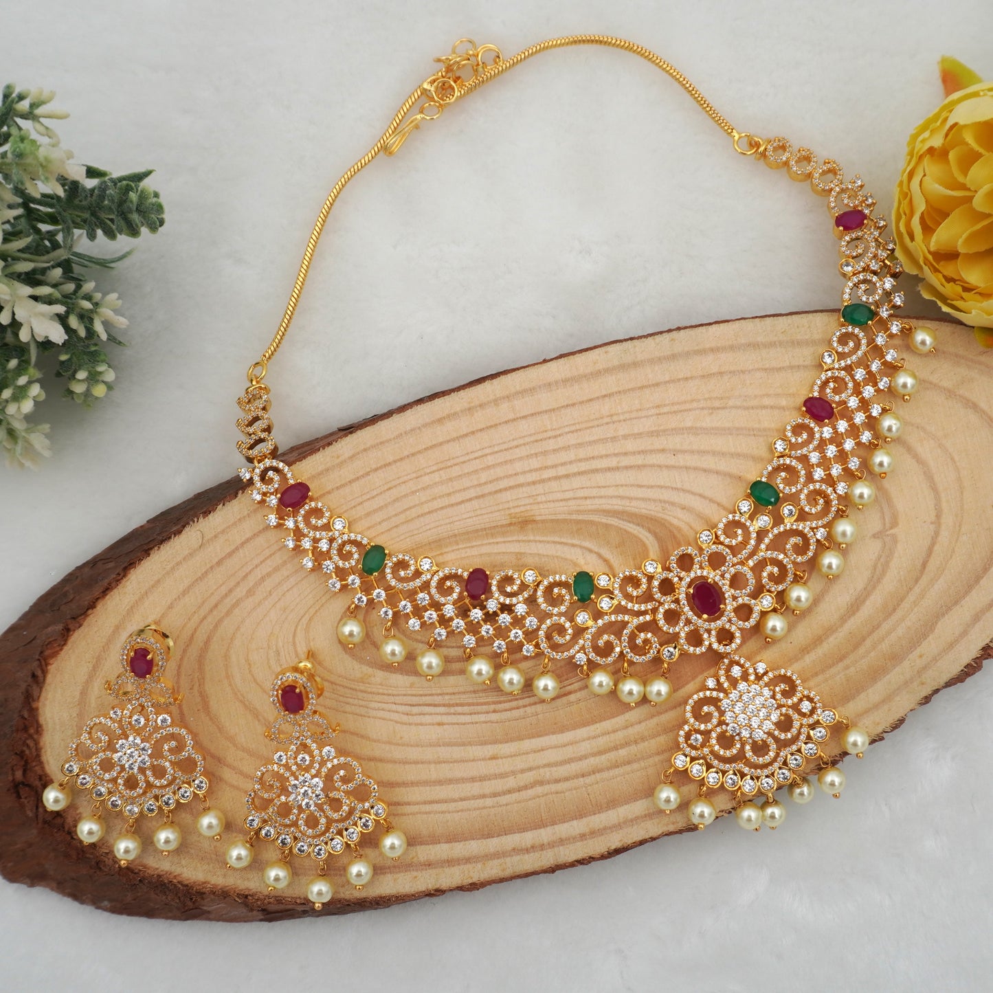 MULTICOLOR LAVANYA NECKLACE SET