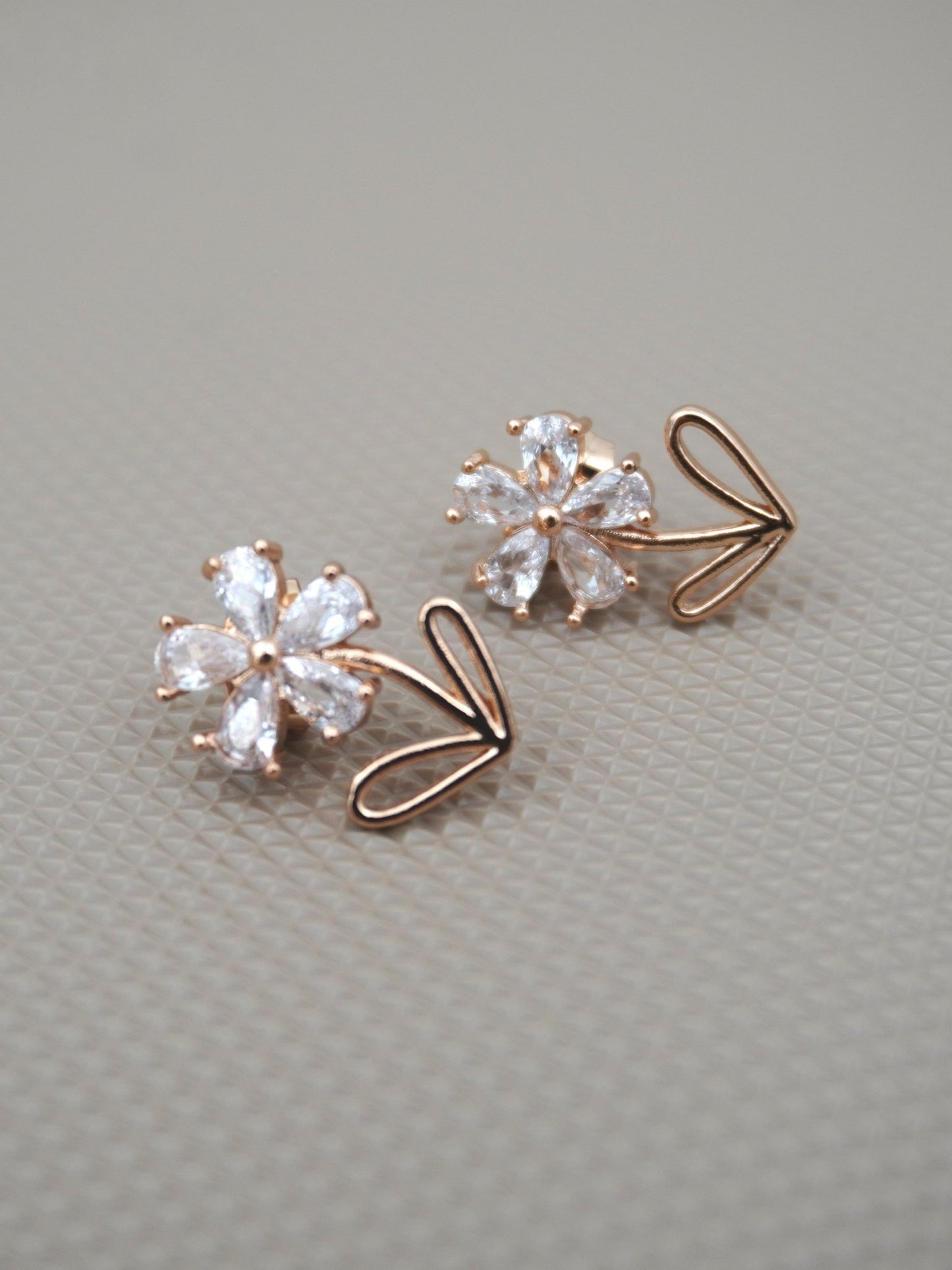 GOLD SALVIA ZIRCONIA STUDS - Jewels of Iva